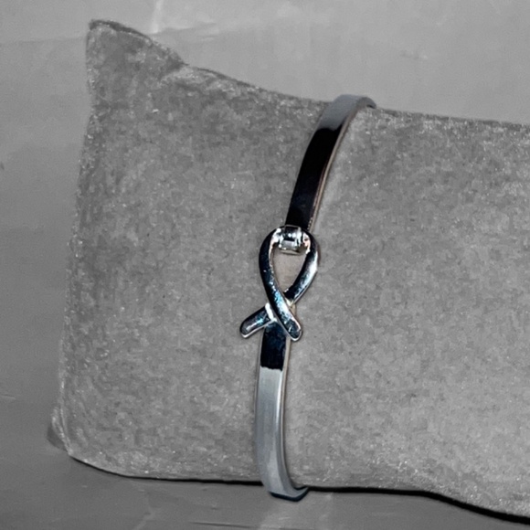 Cancer Support / Awareness / Remission Bracelet - Picture 1 of 6